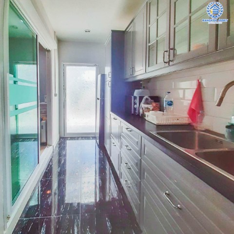 *****บ้านเดี่ยวมือสองย่านนนทบุรี ม.เพอร์เฟคเพลส รัตนาธิเบศร์ เฟส3 หลังมุม! เนื้อที่มากถึง 52.2 ตร.ว. ฟังก์ชัน 3 ห้องนอน 3 ห้องน้ำ 2 ที่จอดรถ บ้านพร้อมอยู่ ต่อเติมเต็มพื้นที่ หน้าบ้านเป็นสวน บนทำเลดี ใกล้เซ็นทรัลรัตนาธิเบศร์, ทางด่วน "งามวงศ์วาน" และรถไฟฟ้าสายสีม่วง "สถานีไทรม้า"